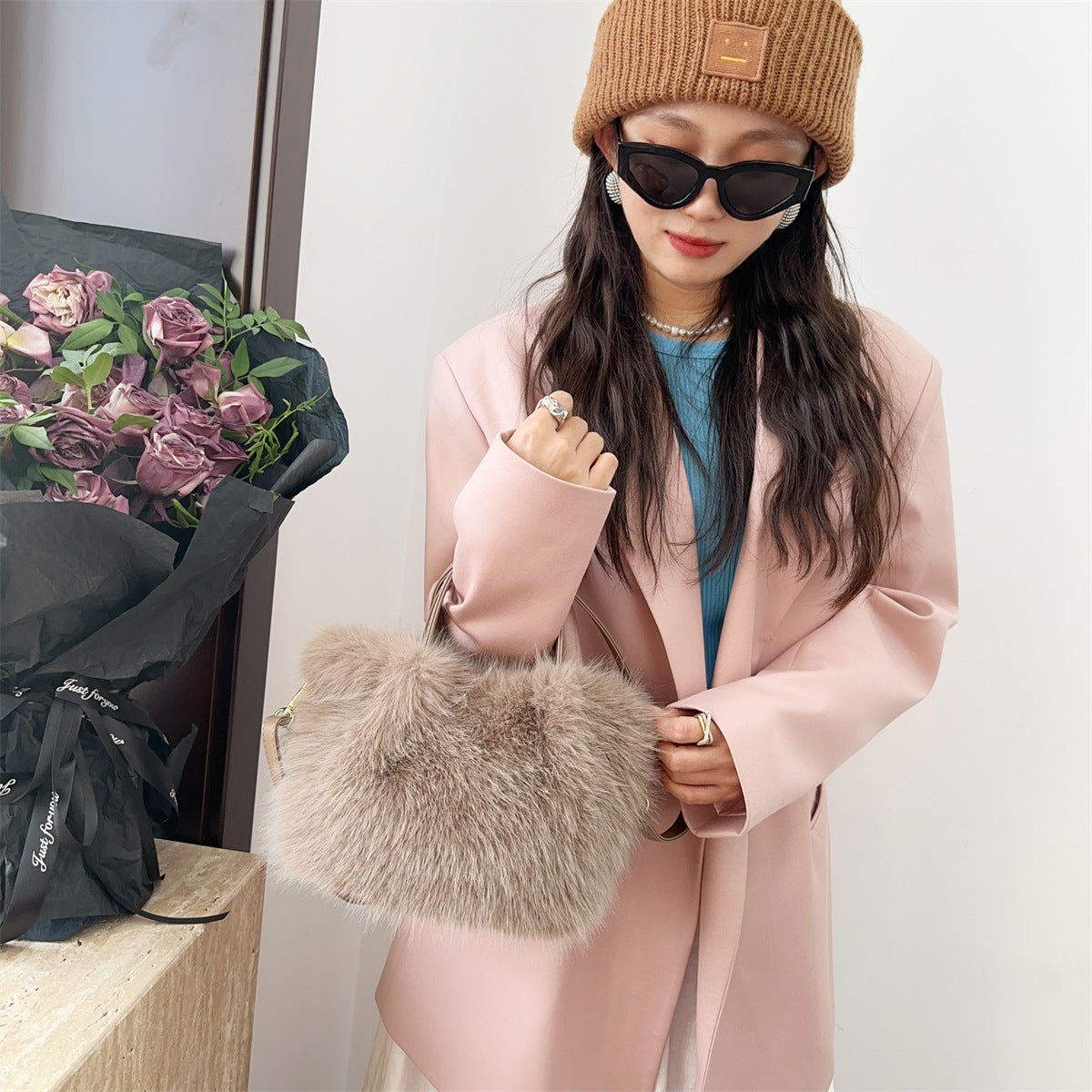 Fashion fur handbag