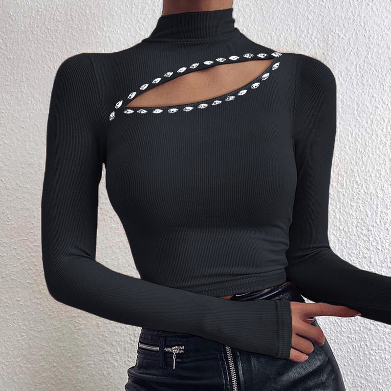 Cutout turtle-neck