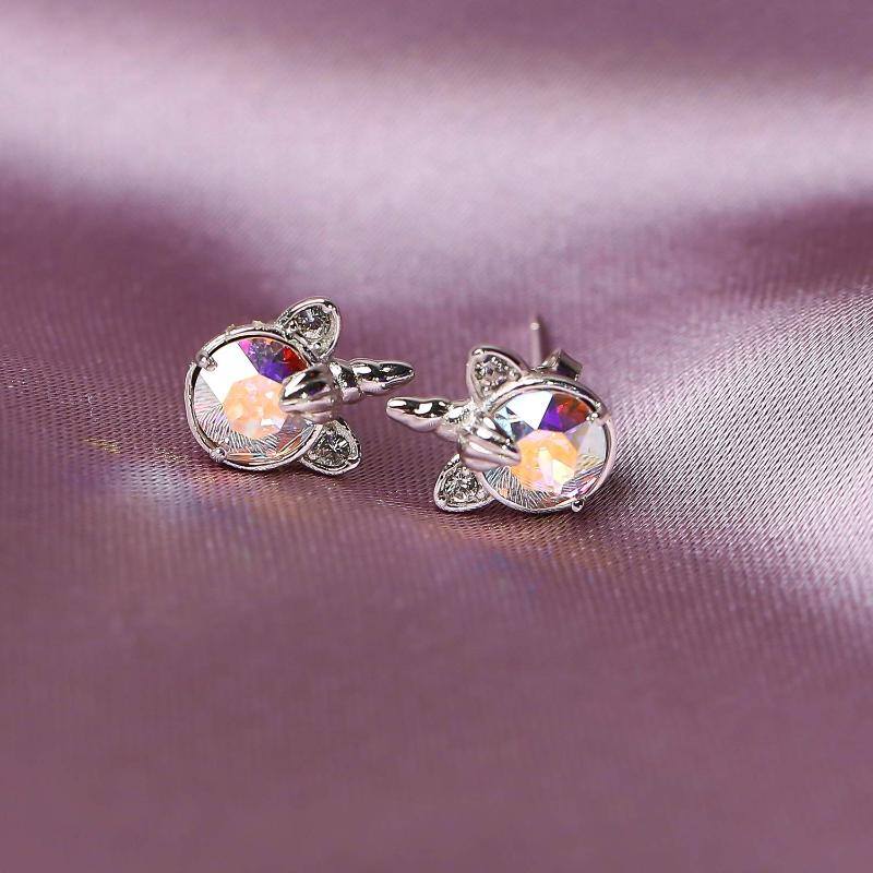 Unicorn stud earrings